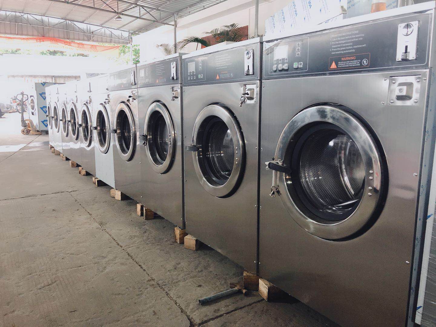 酒店洗衣房在配置洗滌設備的時候需要注意的事